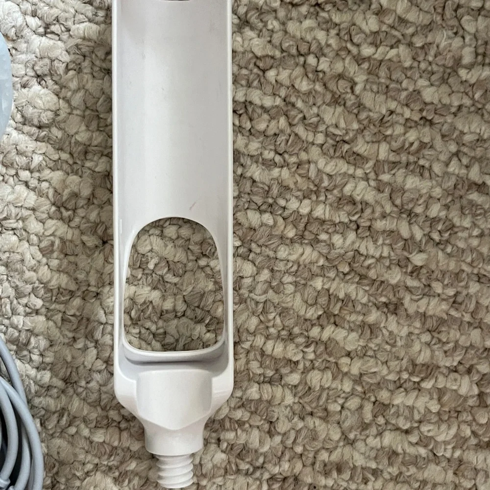 Nintendo Wii Console Set with White Accessories